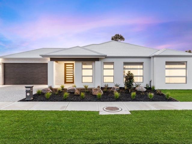Imagine living in a Brand New Luxury Home, Can you picture it?