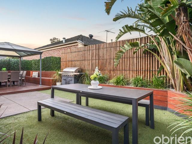 Imagine Sunshine on the Deck and Nowhere to Be. Can You Picture It?