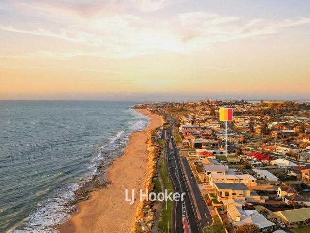Imagine waking up just moments from the beach and having the opportunity to create your very own coastal retreat!