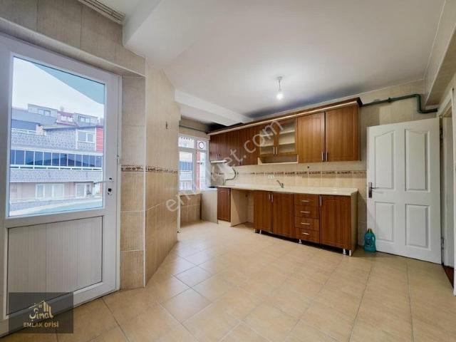 Şimal Emlak'tan Çayırova Belediyesine Yakın Kiralık Daire