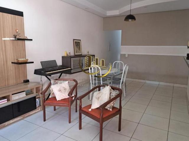 Impecável casa à venda em Americana SP, Parque Residencial Jaguari: 3 quartos, 1 suíte, 2 salas, 3 b