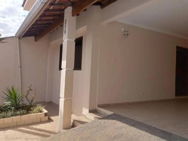 Impecável casa à venda em Sorocaba SP, bairro Jardim Vila São Domingos: 4 quartos, 3 salas, 4 banhei