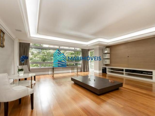 Impecável apartamento de 3 quartos, 3 suítes e 392m² com garagem no Centro de São Paulo SP!