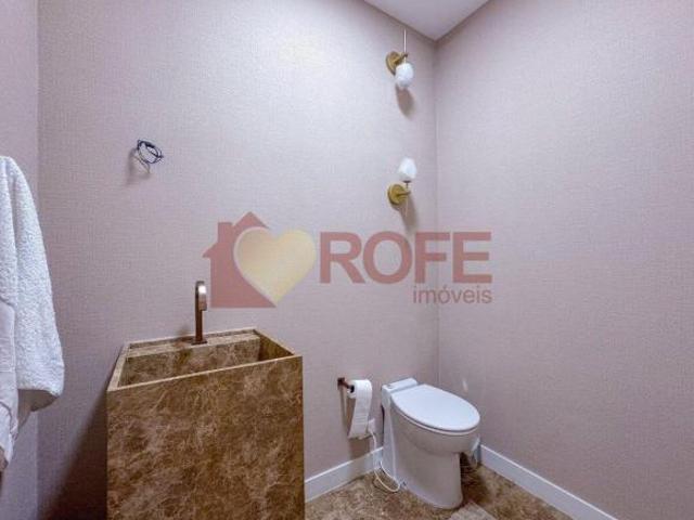 Impecável apartamento totalmente reformado no bairro do Paraíso