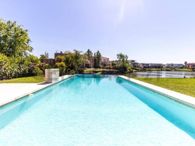 IMPECABLE CASA EN ALQUILER TEMPORAL AMOBLADO EN CABOS DEL LAGO