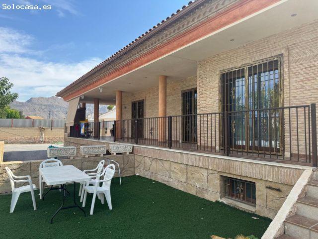Impecable Chalet en El Raal Ideal para Vivir