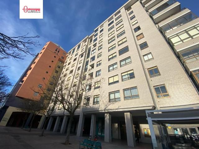 Impecable Apartamento D.U.C.A en Venta Zona G 3, Burgos