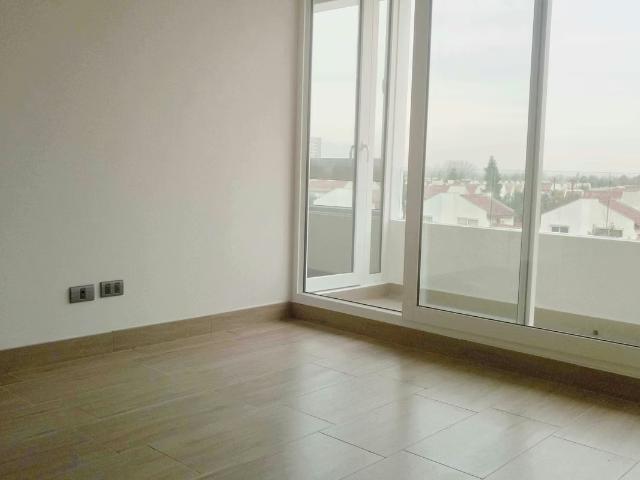 Impecable dp. 2 dor, 2 Estac. Cond.Huechuraba 1518 | dormitorios por 4700.00 en Huechuraba