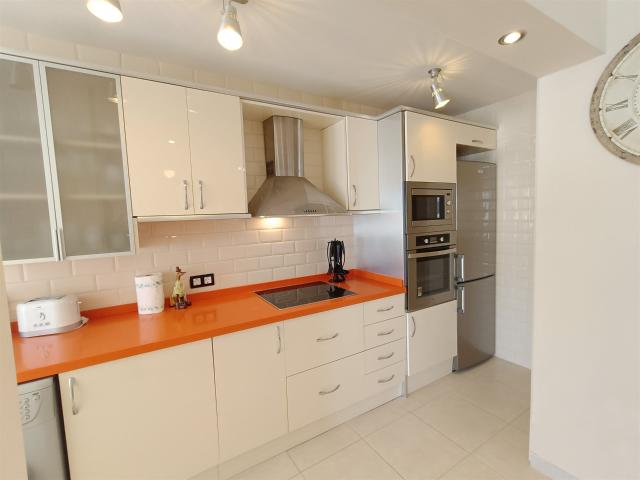Impecable propiedad en planta baja de 3 dormitorios completa. 110m² Golf Del Sur