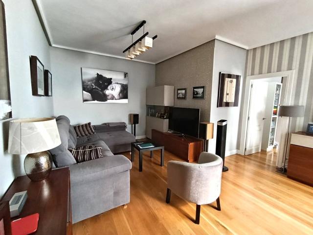 Impecable vivienda en Errekagane