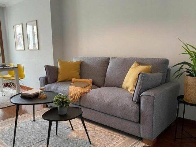 Impecable y centrica vivienda en zona rosalia