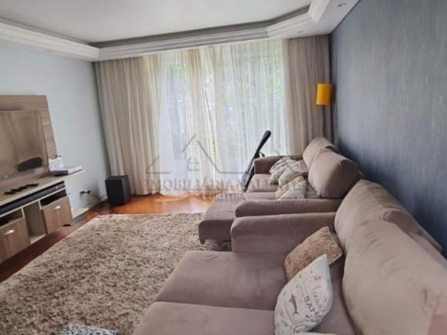 Imperdível oportunidade: Casa à venda em Curitiba
