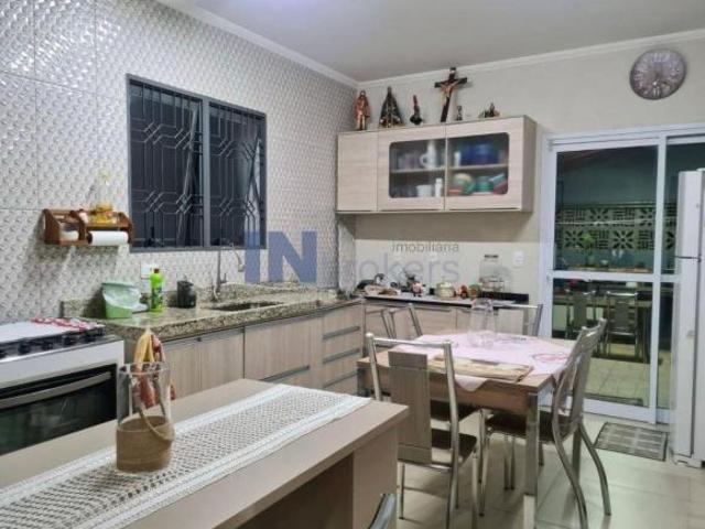 Imperdível oportunidade! Casa à venda em Jundiaí SP, Jardim Tannus: 3 quartos, 1 suíte, 2 salas, 3 b