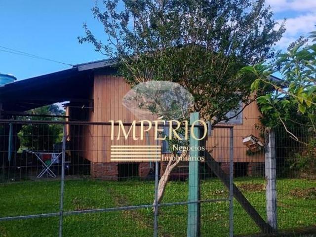 Imperdível oportunidade! Casa à venda em Parobé RS, bairro Emancipação. 2 quartos, sala, banheiro, 4