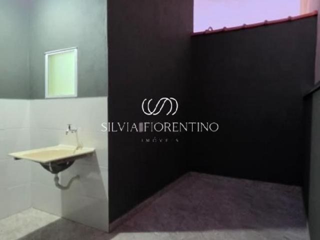Imperdível oportunidade: Casa à venda em Taubaté SP, no Residencial Estoril! 2 quartos, 1 suíte, 1 s