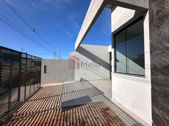 Imperdível oportunidade: Casa à venda em Umuarama PR, Jardim Ibis! 2 quartos, 1 sala, 1 banheiro, ga