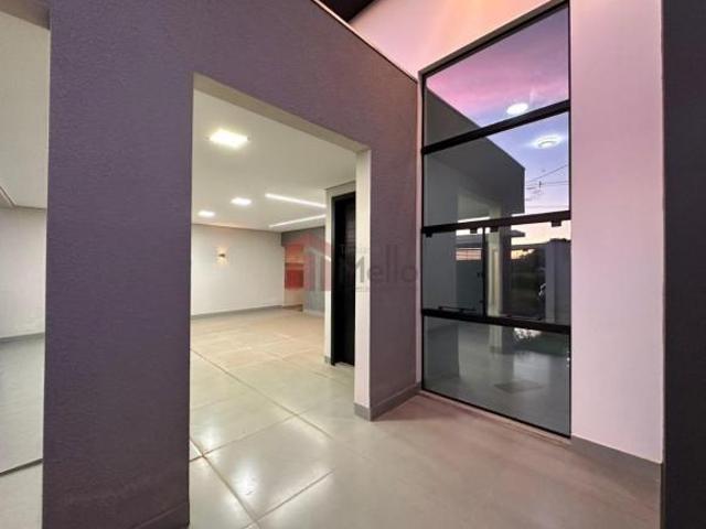 Imperdível oportunidade: Casa à venda em Umuarama PR, no Parque Residencial Metropolitano II, com 3