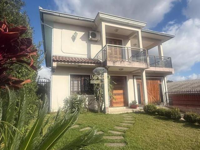 Imperdível oportunidade: Casa à venda no Centro de Taquara RS, com 4 quartos, 1 suíte e 250m² de áre