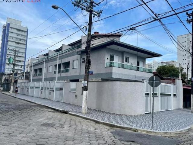 Imperdível oportunidade: Casa à venda na Praia Grande SP, bairro Aviação, 2 quartos, 1 suíte, 1 sala