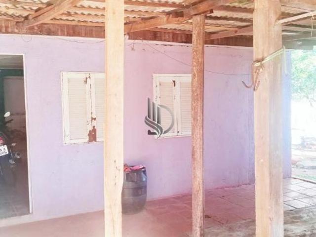 Imperdível oportunidade: Casa de 2 quartos no Centro de Tapera RS, 70,00 m² de área. Confira já!