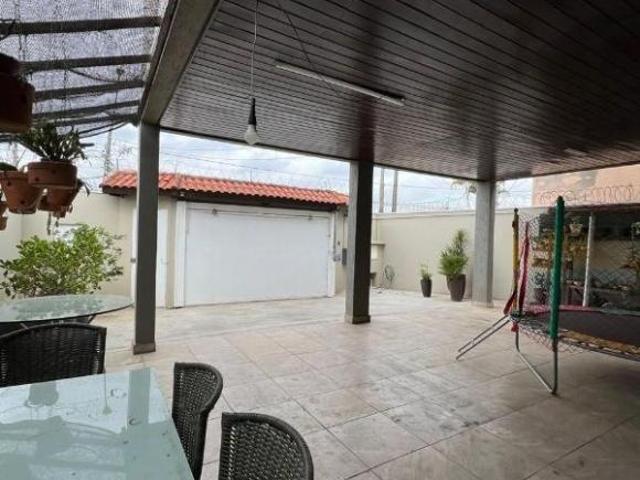 Imperdível oportunidade de adquirir casa de alto padrão na Vila Suissa, Mogi das Cruzes SP: 3 quarto