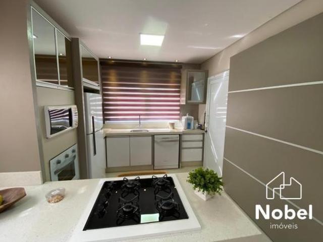 Imperdível oportunidade de adquirir casa de luxo com 4 quartos e 4 suítes na Zona 01 de Cianorte PR!