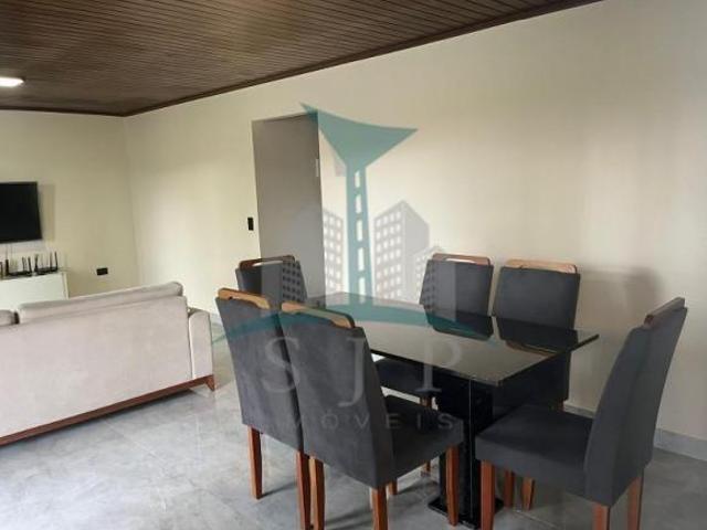 Imperdível oportunidade de casa à venda em São José dos Pinhais PR, no bairro Guatupê: 3 quartos, 1