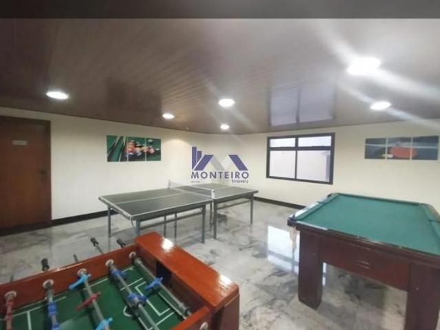 Imperdível oportunidade de compra: Apartamento de 3 quartos com suíte e 2 salas no bairro Higienópol