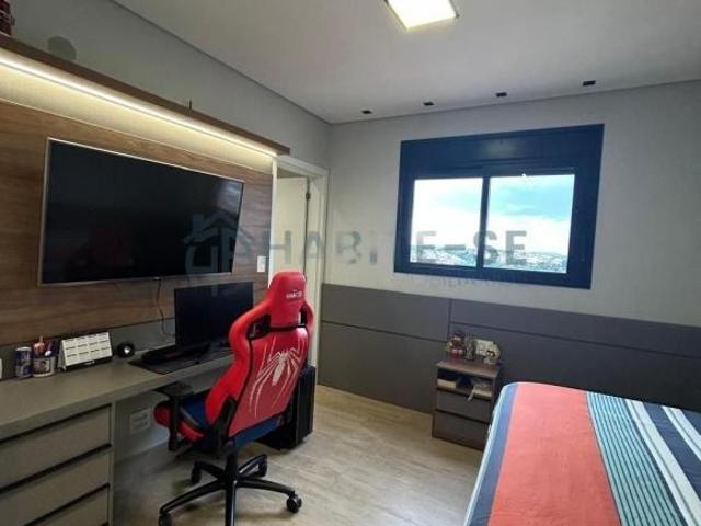 Imperdível: Apartamento à venda no Centro de Franca SP, 3 quartos, 3 suítes, 2 salas, 4 vagas de gar