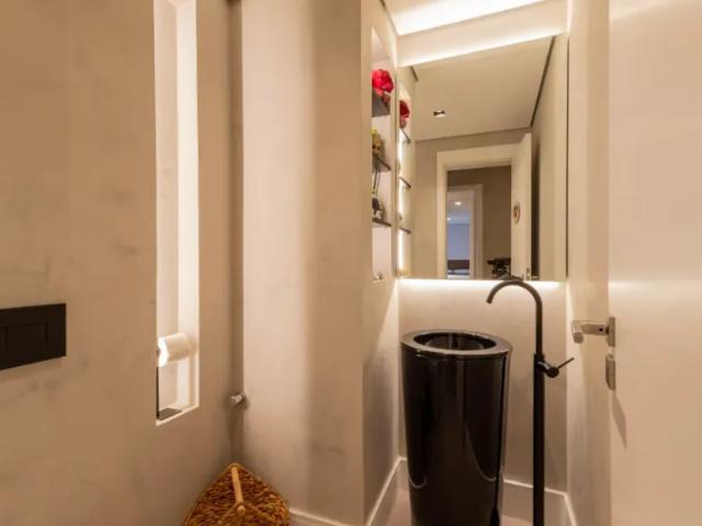 Imperdível: Apartamento de Luxo com 4 Quartos e 3 Suítes na Chácara Santo Antônio, São Paulo SP