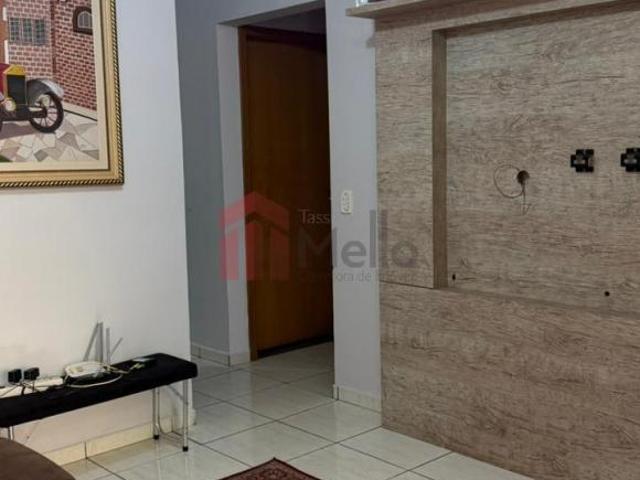Imperdível casa à venda em Umuarama PR, bairro Parque Residencial Dubai: 3 quartos, 1 suíte, 1 sala