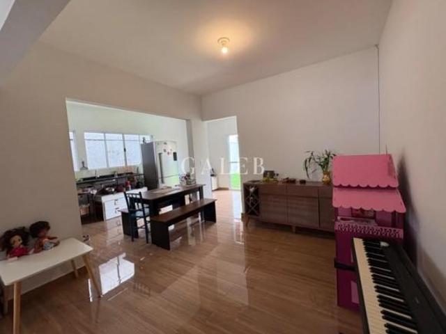 TÉRREA, JARDIM PAULISTA Atibaia SP, 3 quartos, 1 suíte, 2 salas, 4 banheiros, 5 vagas, 460m²