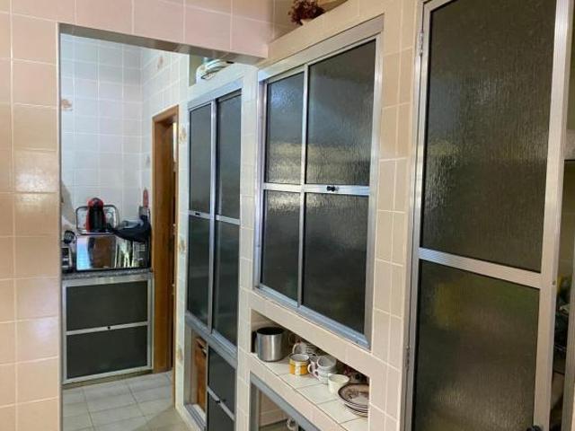 Imperdível: Casa à venda em Dois Córregos SP, bairro Três Rios, 4 quartos, 2 suítes, 2 salas, 4 banh