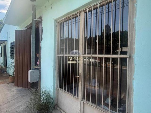 Imperdível: Casa à venda em Igrejinha RS, Centro, 4 quartos, 1 sala, 1 vaga de garagem, 135m². Venha