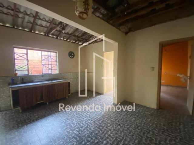 Imperdível! Casa à venda em Indianópolis, São Paulo SP com 2 quartos, 1 banheiro