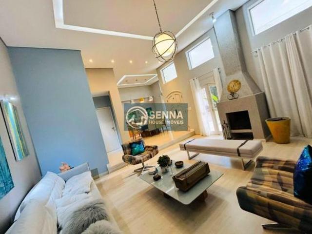 Imperdível Casa à Venda em Jundiaí SP, Jardim Novo Mundo! 4 Quartos, 3 Suítes, 3 Salas, 2 Vagas, 470