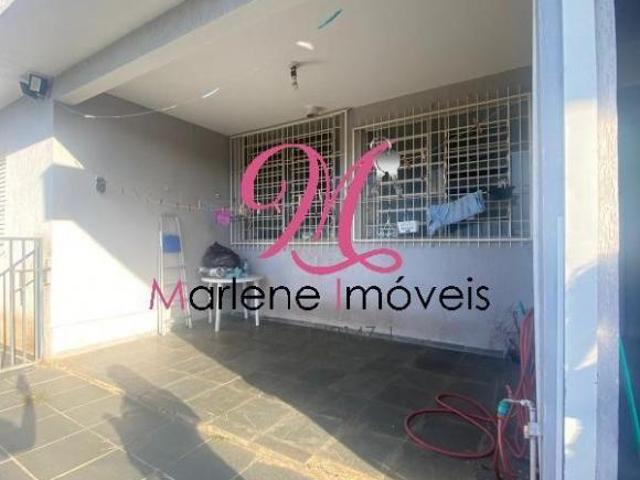 Imperdível: Casa à venda em Jundiaí SP, Vila Viotto, 03 quartos, 2 salas, 2 vagas, 184m²!