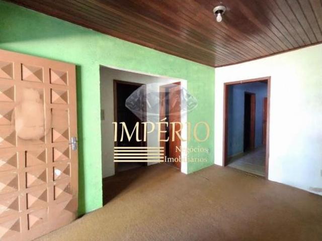 Imperdível casa à venda em Novo Hamburgo RS, bairro Roselândia: 3 quartos, 1 sala, 2 banheiros, 1 va