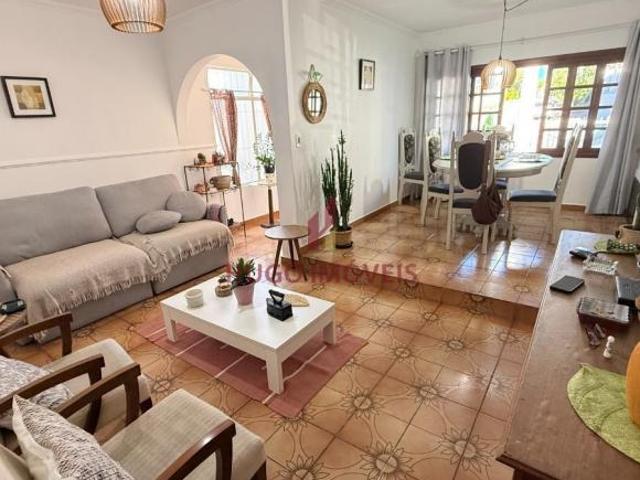 Imperdível casa à venda em São José dos Campos SP, Cidade Vista Verde: 3 quartos, 2 suítes, 2 salas