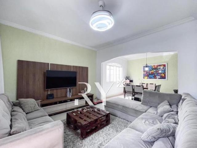 Imperdível: Casa à venda em São José dos Campos SP, Residencial União, 3 quartos, 1 suíte, 2 salas