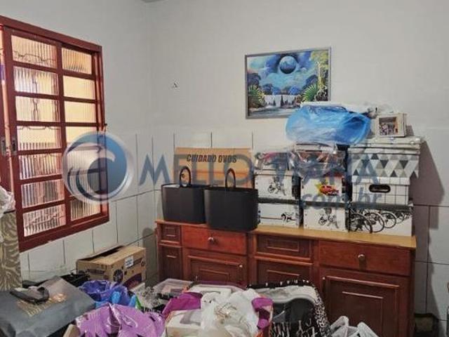 Imperdível! Casa à venda em São Lourenço MG, 5 quartos, 4 salas, 1 vaga de garagem na Vila Nova 16