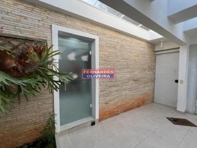 Imperdível casa à venda em São Paulo SP: 4 quartos, 3 suítes, 1 sala, 4 banheiros, 3 vagas e 257m² n