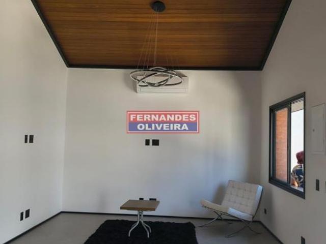 Imperdível Casa à Venda em Santo Amaro, São Paulo SP: 3 quartos, 2 suítes, 3 banheiros, 3 vagas de g