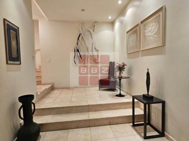 Imperdível: Casa à venda na Cidade Jardim, São Paulo SP, com 4 quartos, 3 suítes