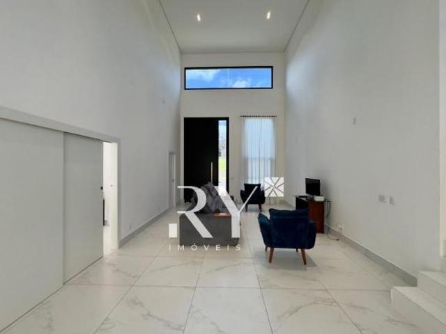 Imperdível! Casa de alto padrão em condomínio de luxo em Jambeiro SP, 4 quartos, 3 suítes, 2 salas