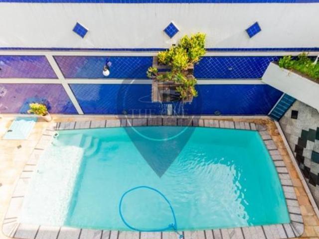 Imperdível casa de luxo à venda em São Paulo SP: 5 quartos, 5 suítes, 2 salas, 7 banheiros, 6 vagas
