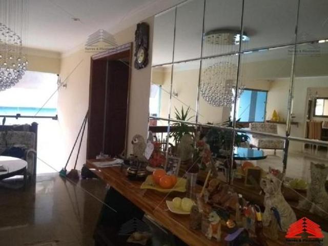 Imperdível Casa de Luxo com 5 Quartos e 3 Suítes no Itaim Paulista, São Paulo SP!