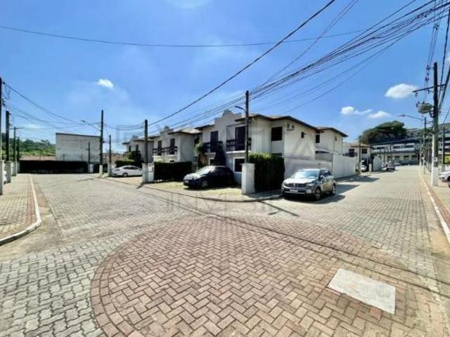 Imperdível! Casa em Condomínio à Venda em Cotia SP, Jardim da Glória 2 quartos, 1 sala, 1 banheiro
