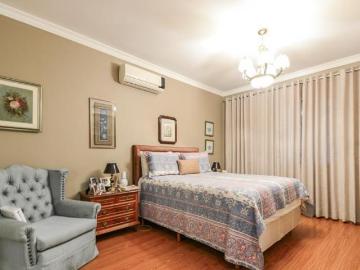 Agradável casa para venda em Jardim da Glória com 3 quartos, sendo 3 suítes, 215m² remaxares#D6B4C