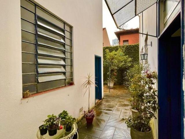 Aconchegante casa para venda em Paraíso com 4 quartos, sendo 1 suíte, 220m² felipearanha#92V8H
